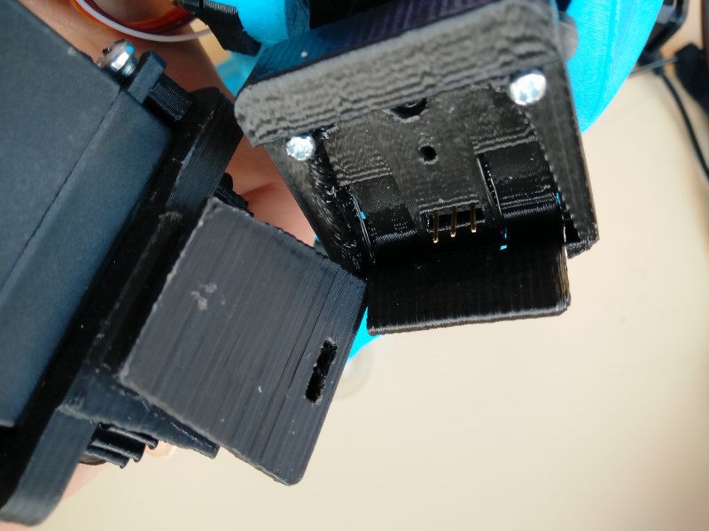 Niryo One soon on Kickstarter – easily change end effector tool niryo one soon on kickstarter - easily change end effector tool